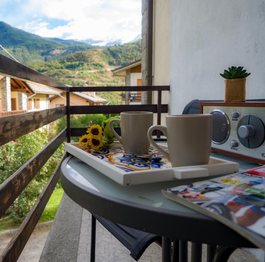 Appartamento Ai Piedi Del Gran Paradiso เซนต์ ปิแอร์ ภายนอก รูปภาพ